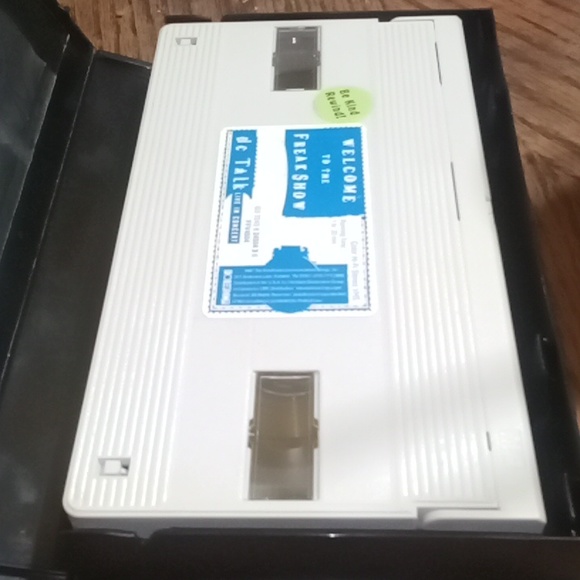 DC Talk Welcome to the Freak Show Concert VHS - Picture 3 of 5